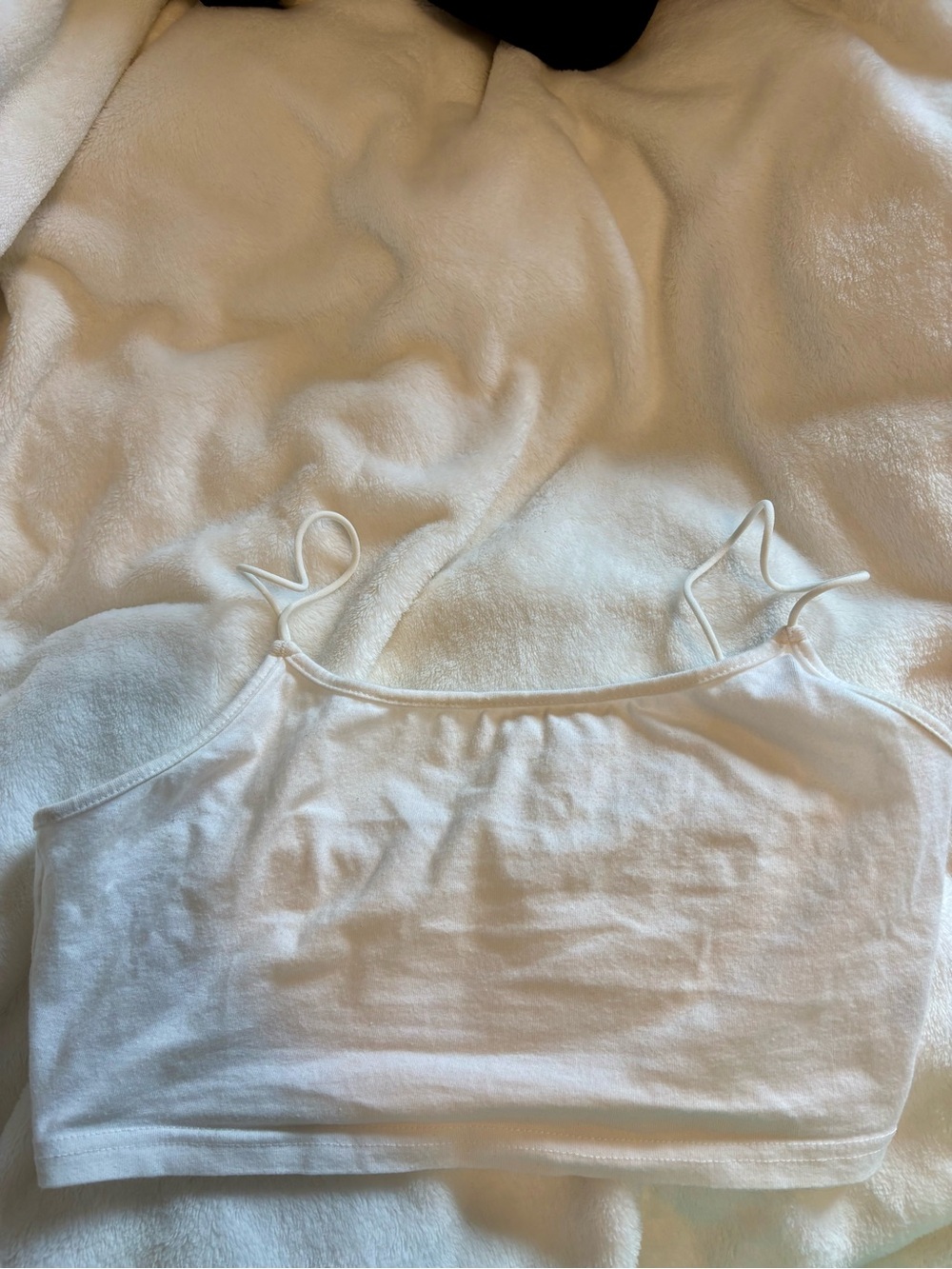 White Women's Cropped Tank Top - Casual Spaghetti Strap